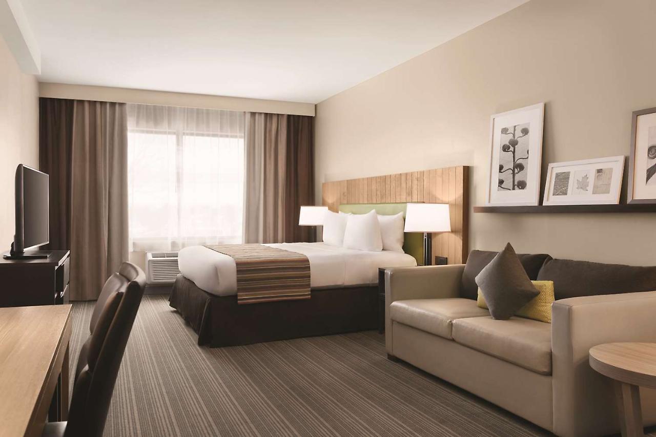 Country Inn & Suites By Radisson, Belleville, On Exteriör bild