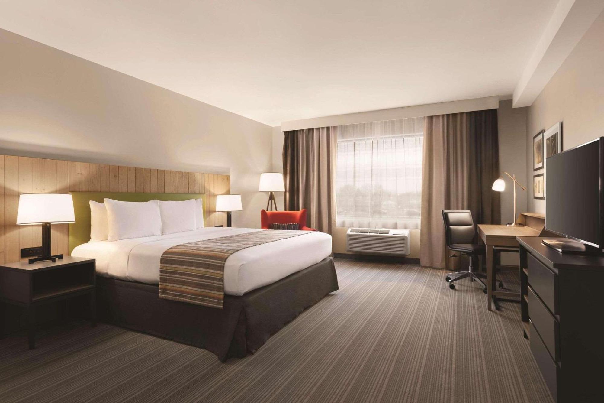 Country Inn & Suites By Radisson, Belleville, On Exteriör bild
