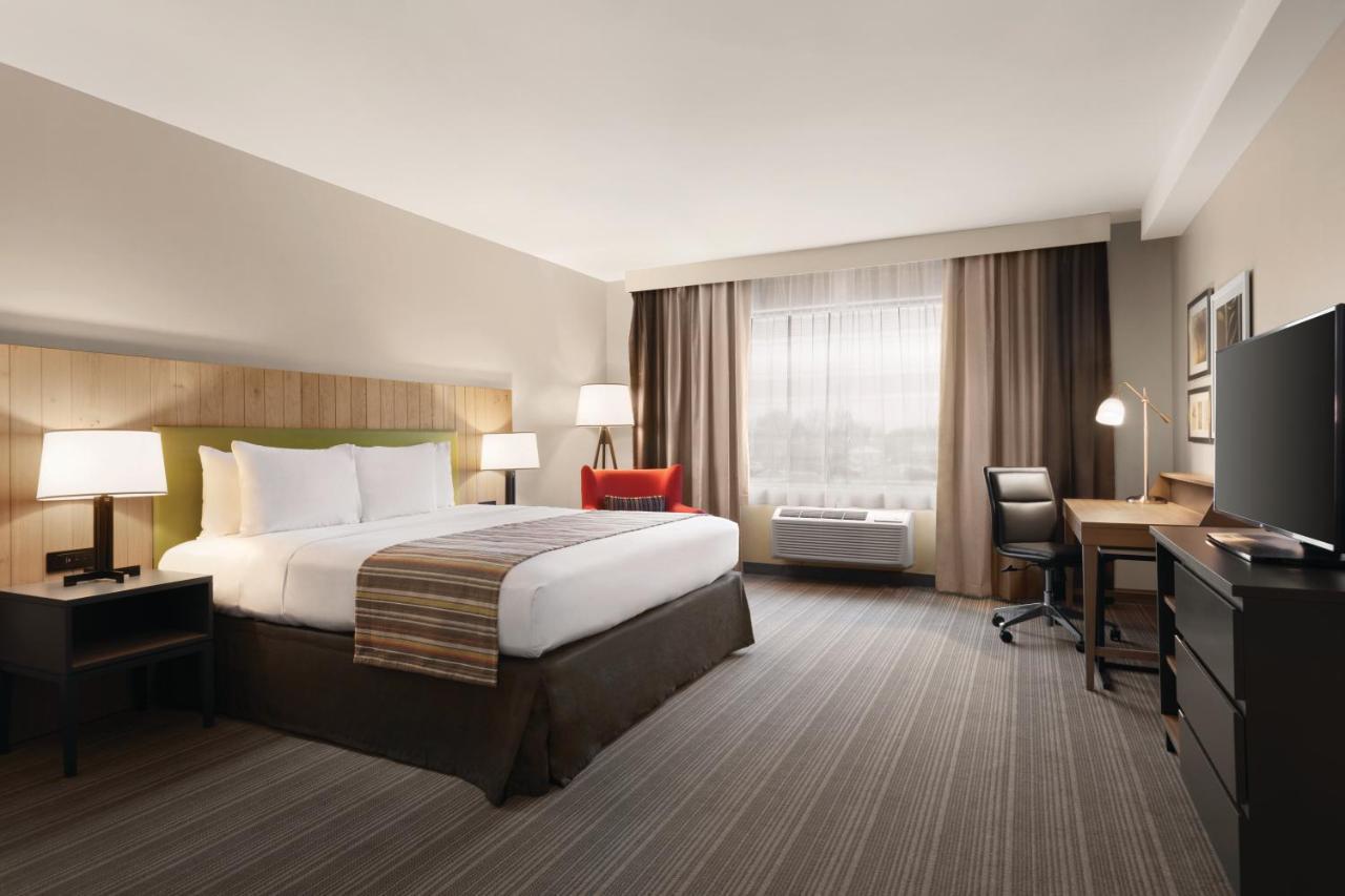 Country Inn & Suites By Radisson, Belleville, On Exteriör bild